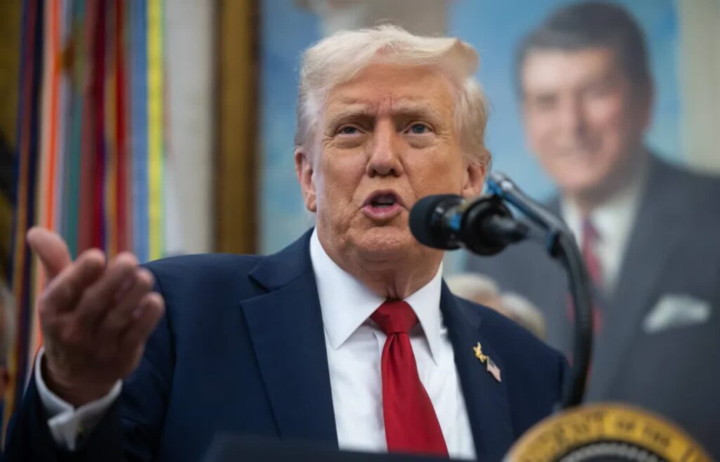 Donald Trump Fot. PAP/EPA/FRANCIS CHUNG