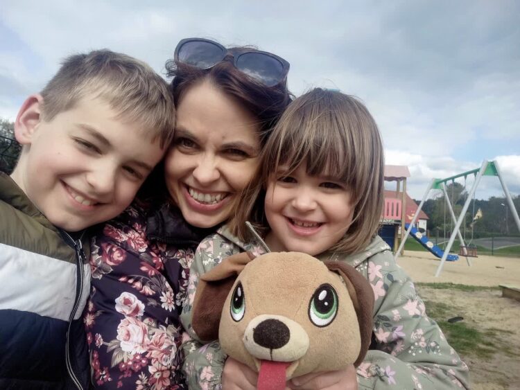 „Trochę jak bajka”- posłuchaj nagrodzonego reportażu Elżbiety Wozowczyk-Leszko 9 „Trochę jak bajka”- posłuchaj nagrodzonego reportażu Elżbiety Wozowczyk-Leszko Radio Zachód - Lubuskie