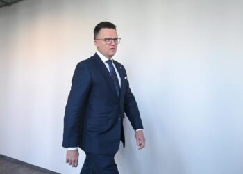 Hołownia z wizytą w USA. Spotka się z szefem ONZ 13 Marszałek Sejmu Szymon Hołownia. Fot. PAP/Marcin Obara