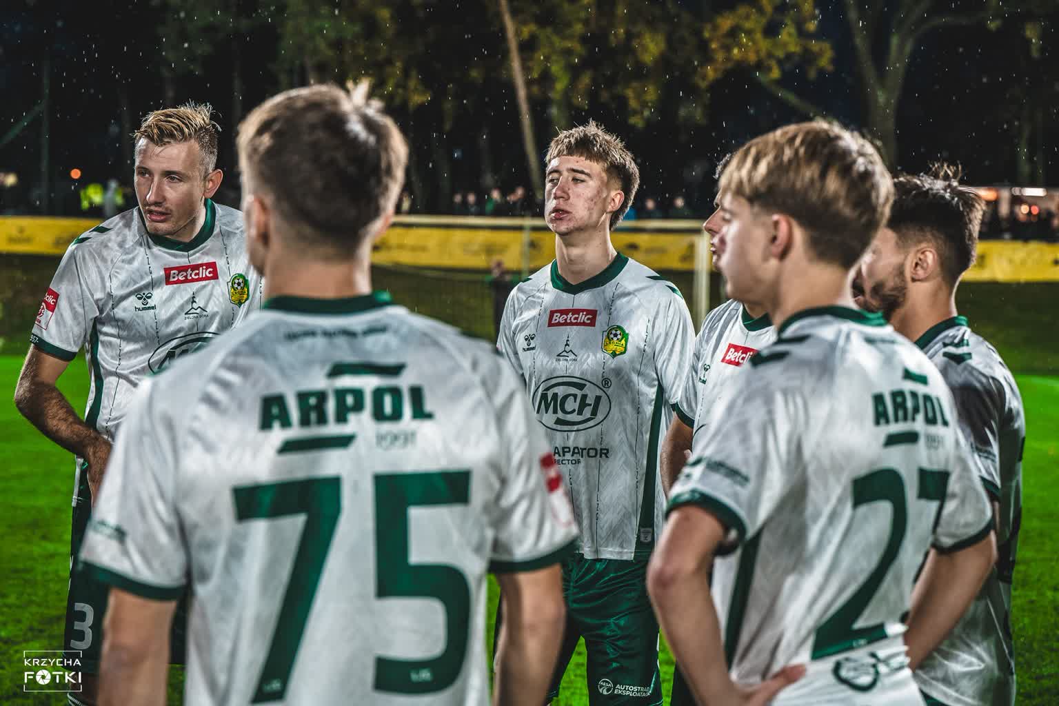 Lechia jedzie do Starowic i chce wrócić na zwycięską ścieżkę