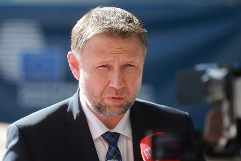 Szef MSWiA, Marcin Kierwiński. PAP/EPA/OLIVIER HOSLET