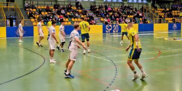 Stal wybitnie nie grała, ale w pucharze awansowała 2 Stal wybitnie nie grała, ale w pucharze awansowała Radio Zachód - Lubuskie