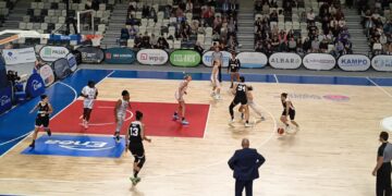 W Stambule leży klucz do wyjścia z grupy Radio Zachód - Lubuskie