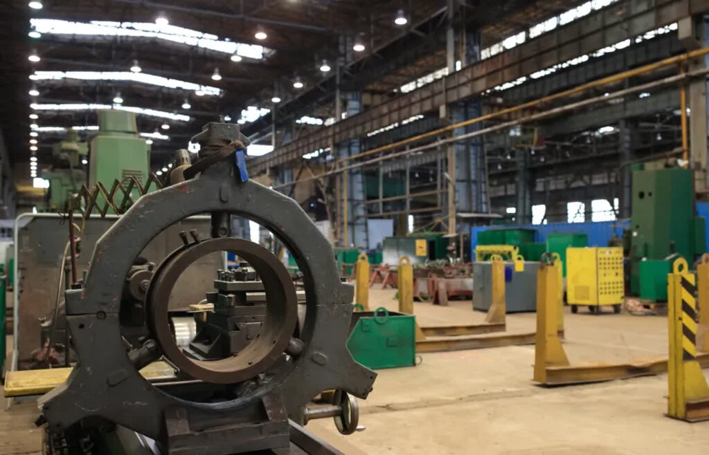 Siedziba firmy Raciborska Fabryka Komponentów w Raciborzu, fot. PAP/Jarek Praszkiewicz