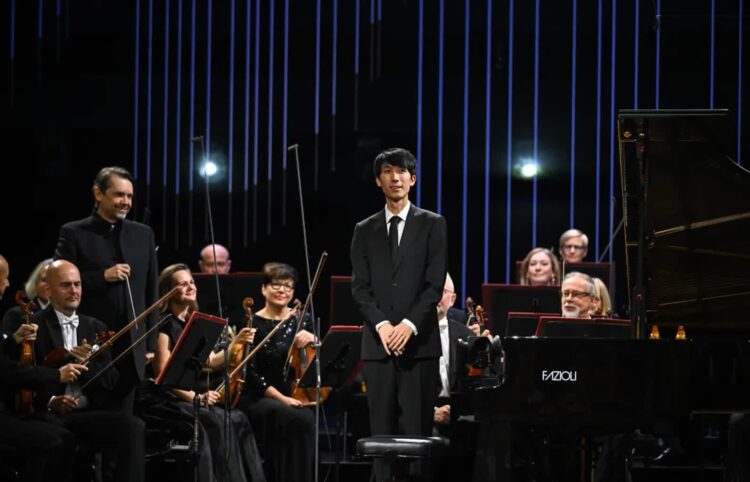 Konkurs Chopinowski. Dziś zabrzmią ostatnie akordy konkursu 9 XIX Konkurs Chopinowski. Laureat pierwszego miejsca, Eric Lu. Fot. PAP/Radek Pietruszka