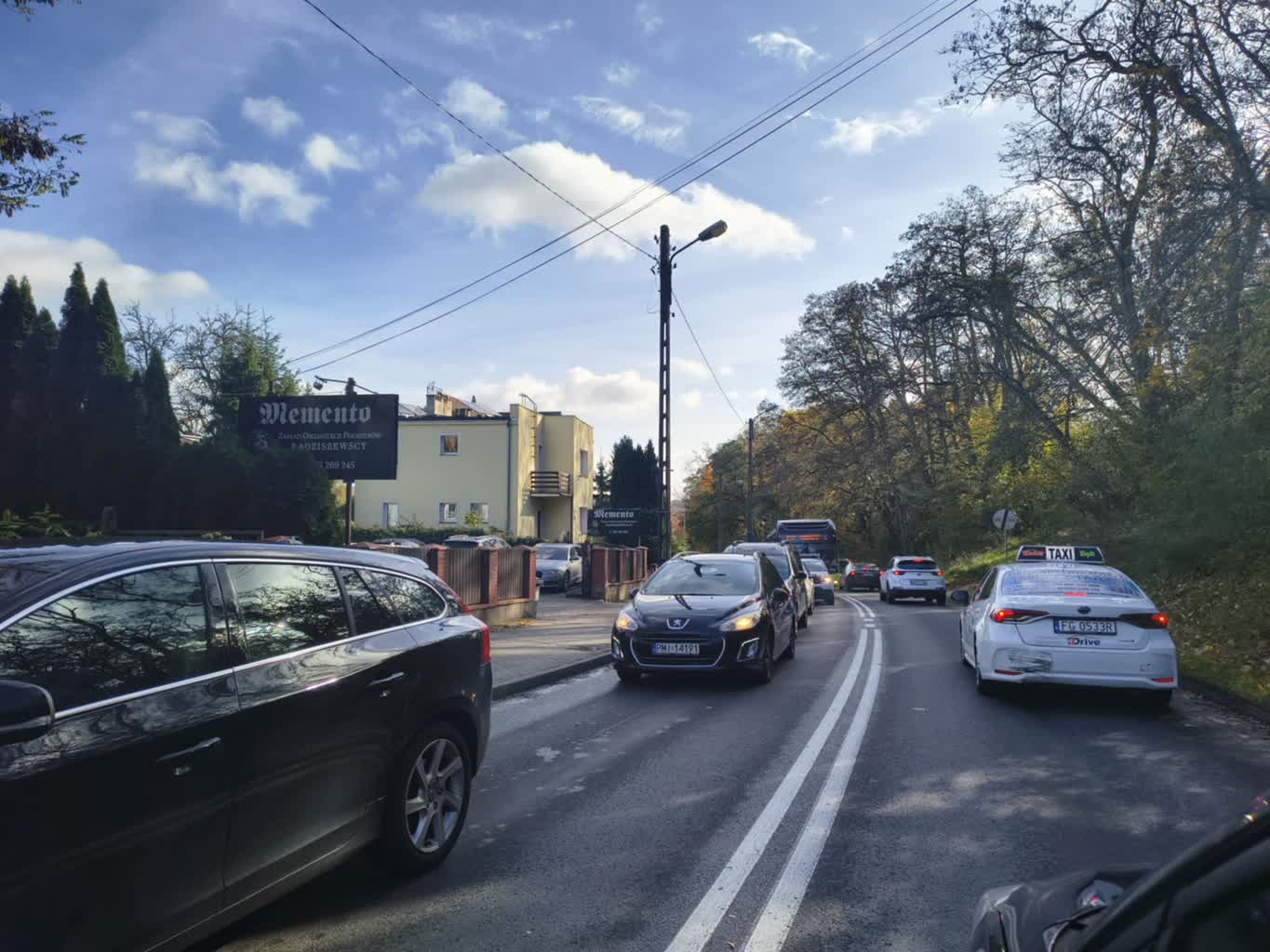 Tłumy na cmentarzu. Żwirowa była już dziś zamknięta Radio Zachód - Lubuskie