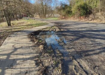 Cegielskiego w remoncie. Rozpoczyna się utwardzanie drogi na jezioro Błotne Radio Zachód - Lubuskie