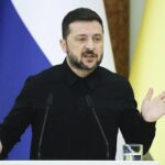 Wołodymyr Zełenski, fot. PAP/EPA/SERGEY DOLZHENKO