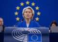 Ursula von der Leyen. Fot. PAP/EPA/CHRISTOPHE PETIT TESSON