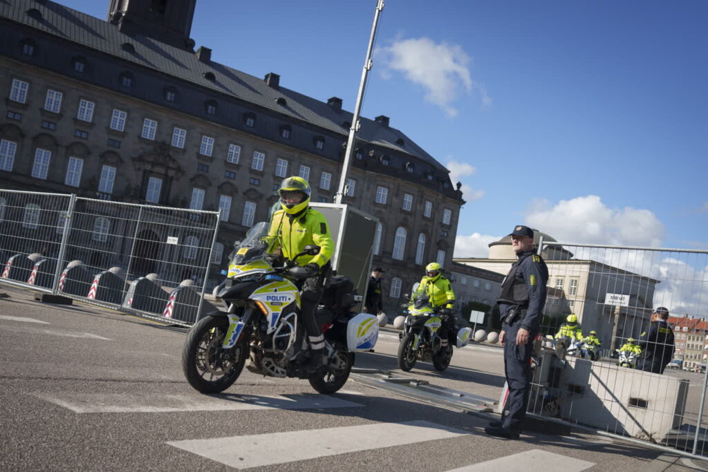Przygotowania do unijnego szczytu w Kopenhadze (PAP/EPA/LISELOTTE SABROE)