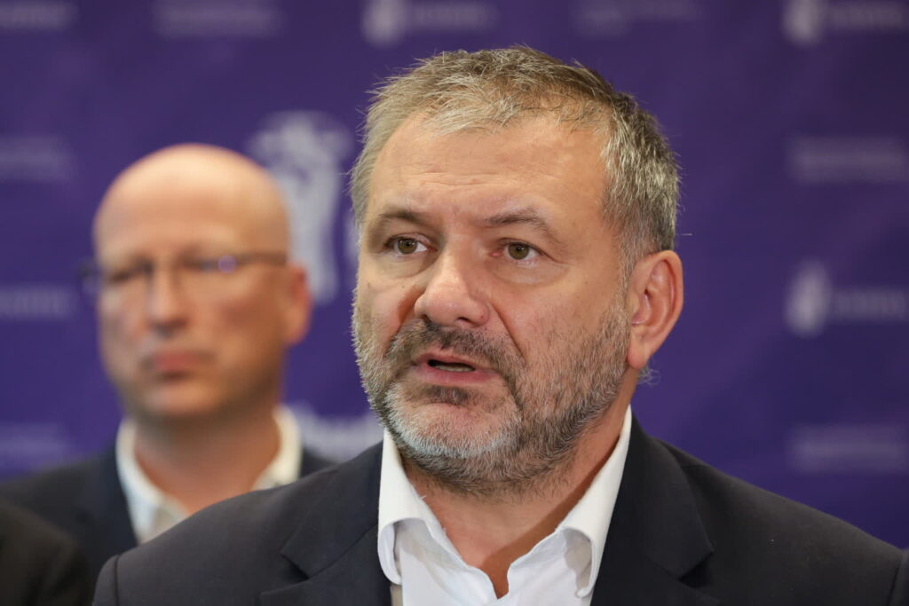 Minister sprawiedliwości i prokurator generalny Waldemar Żurek (PAP/Paweł Supernak)