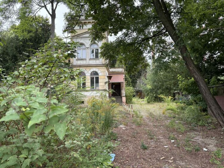 Willa przy ul. Sikorskiego na sprzedaż Radio Zachód - Lubuskie