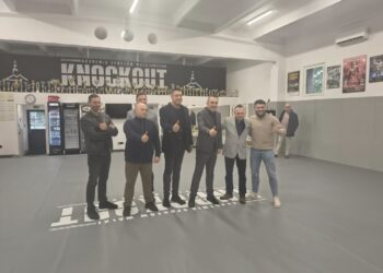 ASW Knockout trenuje w nowym obiekcie 14 fot. Jakub Lesiński