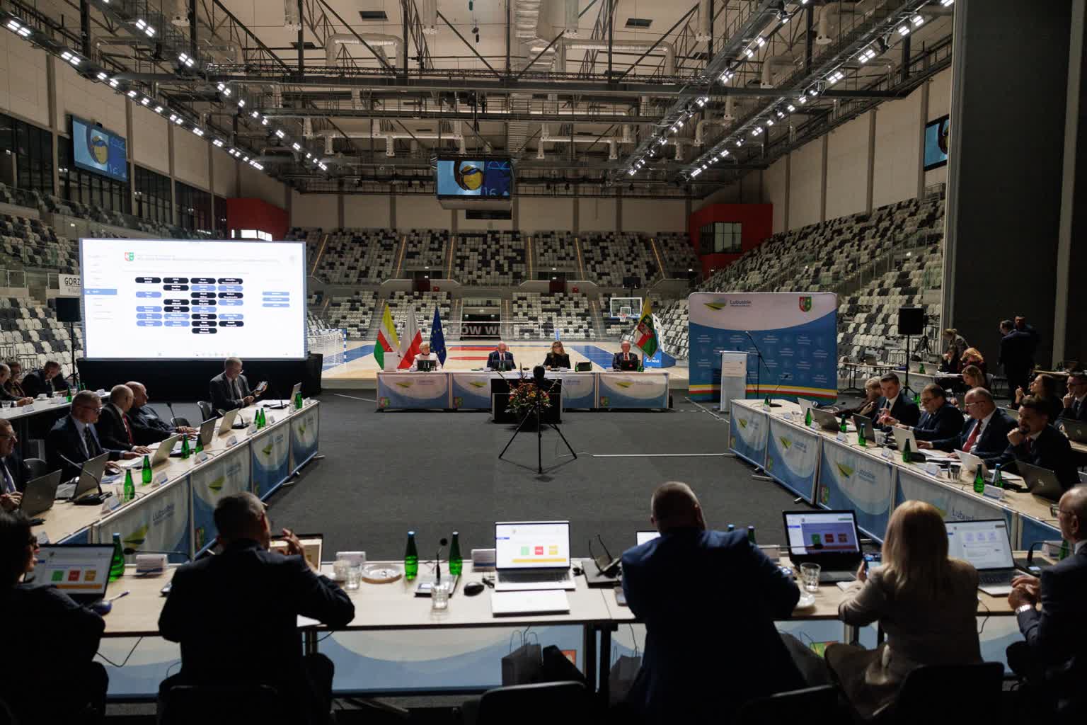 Ile kosztowała sesja sejmiku w Gorzowie? Radio Zachód - Lubuskie