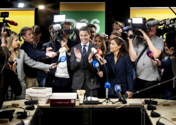 Rob Jetten, lider partii D66 (PAP/EPA/KOEN VAN WEEL)