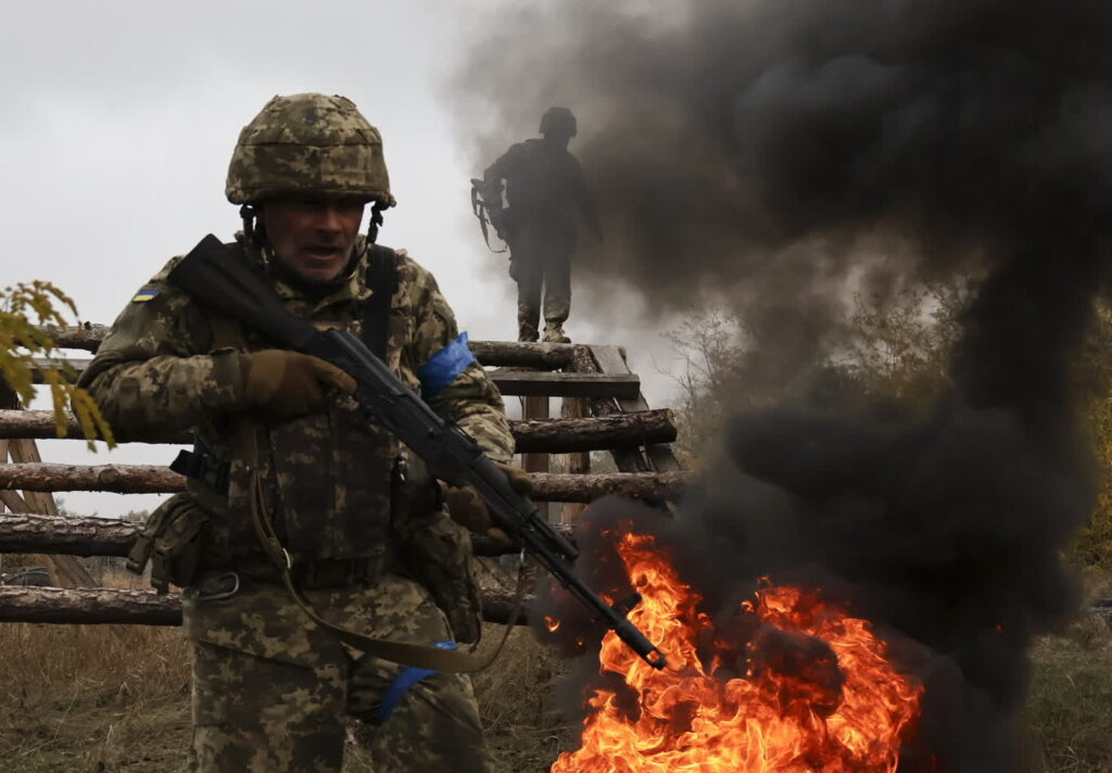 PAP/EPA/Press service of the 65th Mechanized Brigade HANDOUT