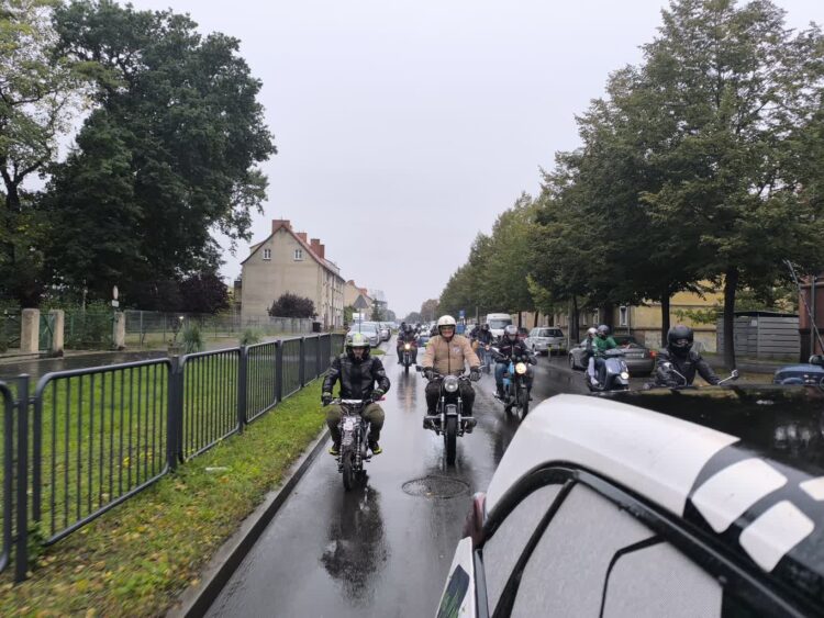 Pogoda im nie straszna! Motocykliści przejechali przez Gorzów Radio Zachód - Lubuskie