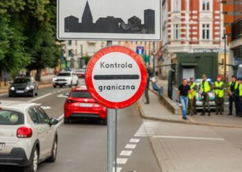 Przejście graniczne Zgorzelec-Goerlitz, fot. PAP/Tomasz Golla