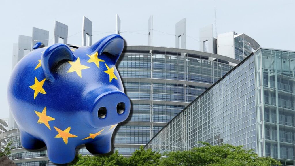 W budżecie UE na 2026 r. więcej środków na bezpieczeństwo i ochronę granic 3 Fot. Pixabay i Freepik