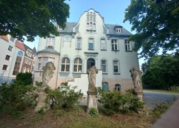 Dobiega końca remont parteru w Żarskim Domu Kultury 14 fot. K.Gonera