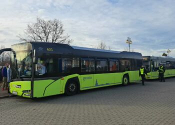 M. Pejski, MZK: „Autobusów jeździ więcej, niż jest w rozkładzie jazdy” Radio Zachód - Lubuskie