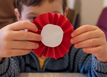 Rodzinne warsztaty patriotyczne przed Świętem Niepodległości Radio Zachód - Lubuskie