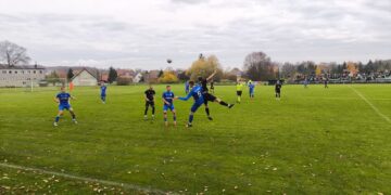 Dwa ciosy Promienia dały zwycięstwo w Łęknicy 4 fot. Paweł Górski