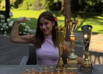 Szachowa dominatorka ze Stilonu bezkonkurencyjna na ME 13 fot. siostrysiekanskie ig