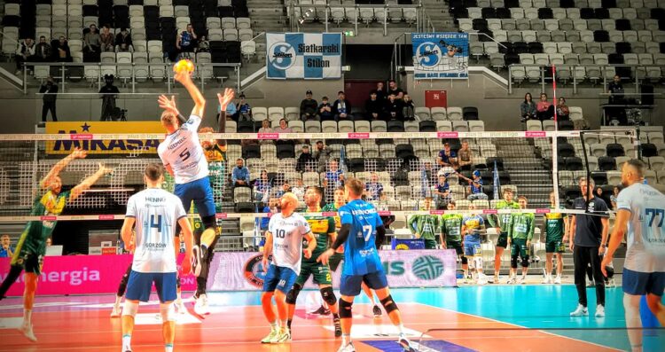 Wicemistrz dał lekcję siatkówki w Arenie Gorzów 9 Wicemistrz dał lekcję siatkówki w Arenie Gorzów Radio Zachód - Lubuskie