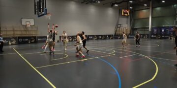 Kangoo tłem dla Maximusa 1 Kangoo tłem dla Maximusa Radio Zachód - Lubuskie