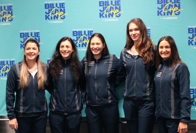 Rumunki górą w starciu z Nowozeladnkami. W niedzielę mecz o awans 9 Rumunki mają dziś powody do zadowolenia, ale jutro czeka je dużo trudniejszy mecz niż z nowozelandkami (fot. Andrzej Szkocki/PZT)