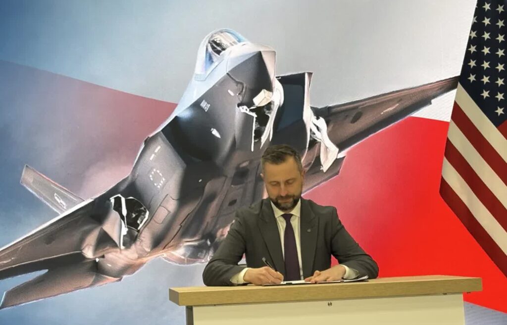 Szef MON: sojusz polsko-amerykański to nie tylko słowa, ale też decyzje. Fot. X/MON
