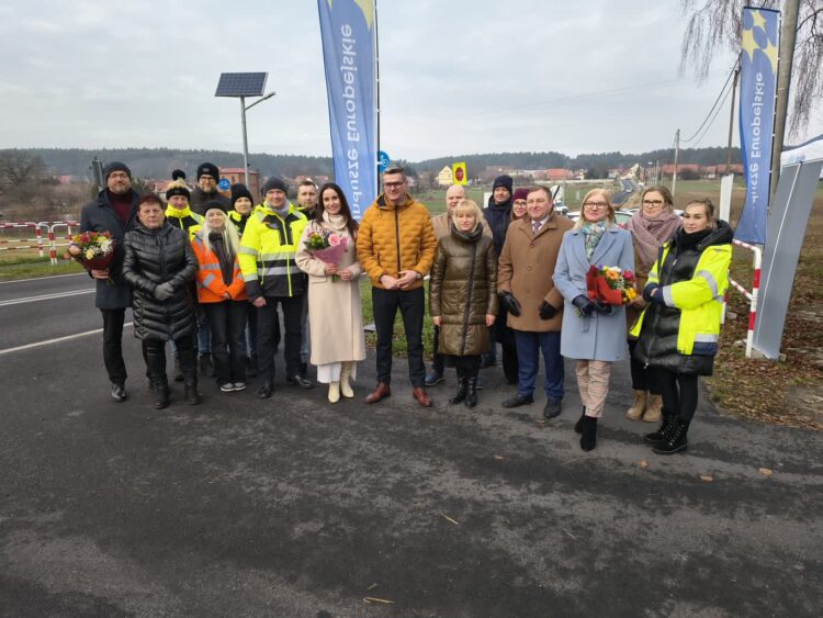 Przebudowa drogi Lipiny - Kolsko 9 Przebudowa drogi - Lipiny