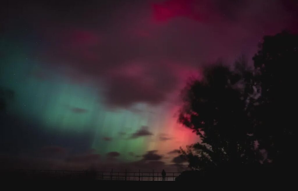 Zorza polarna, zdjęcie ilustracyjne. Fot. PAP/EPA/Mads Claus Rasmussen