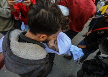 Jeden z największych izraelskich ataków na Strefę Gazy od początku rozejmu. Są ofiary śmiertelne 14 Jeden z największych izraelskich ataków na Strefę Gazy od początku rozejmu. Są ofiary śmiertelne Radio Zachód - Lubuskie