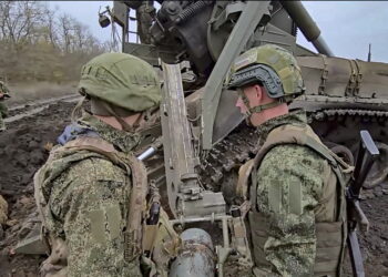 Ukraina. Masowe ataki Rosjan na Kijów 13 PAP/EPA/RUSSIAN DEFENCE MINISTRY PRESS SERVICE/HANDOUT HANDOUT