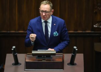 Telus: nie wiedziałem o sprzedaży działki w Zabłotni 13 Robert Telus. Fot. PAP/Leszek Szymański