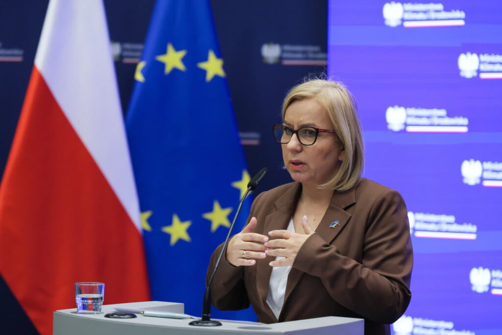 Ministra klimatu i środowiska Paulina Hennig-Kloska (PAP/Paweł Supernak )
