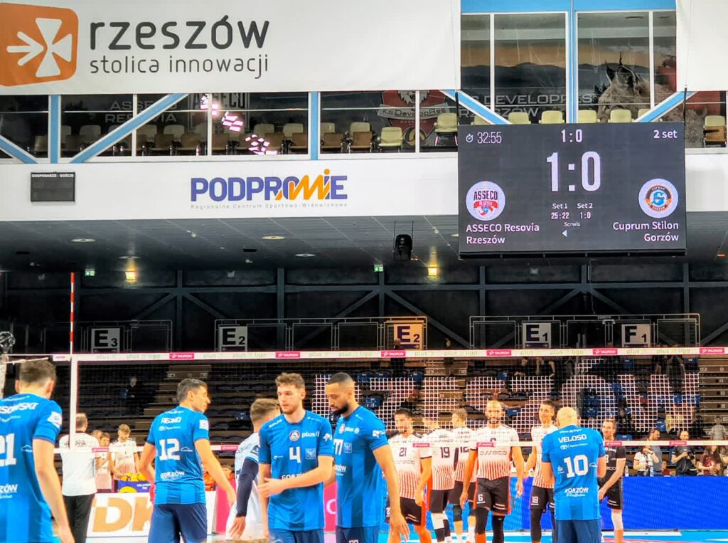 Lepsza gra, punktów brak: Cuprum Stilon przegrał w Rzeszowie Radio Zachód - Lubuskie