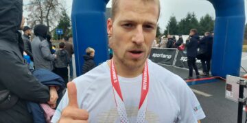 Aleksander Wostal wygrał 4. Niepodległościową Piątkę w Zielonej Górze 1 Aleksander Wostal wygrał 4. Niepodległościową Piątkę w Zielonej Górze Radio Zachód - Lubuskie