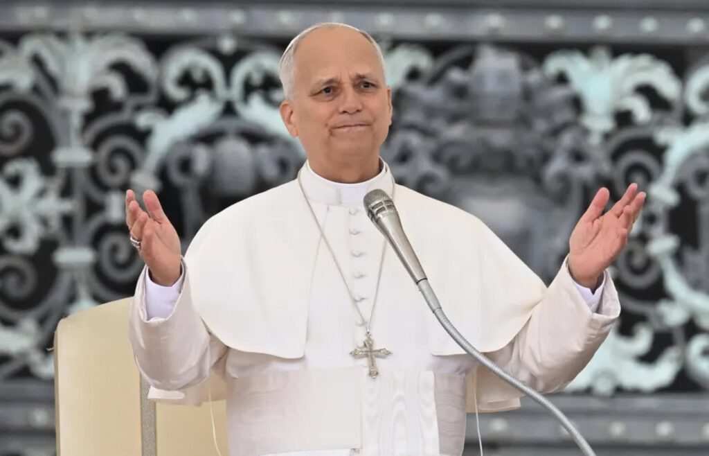 Papież Leon XIV. Fot. EPA/MAURIZIO BRAMBATTI