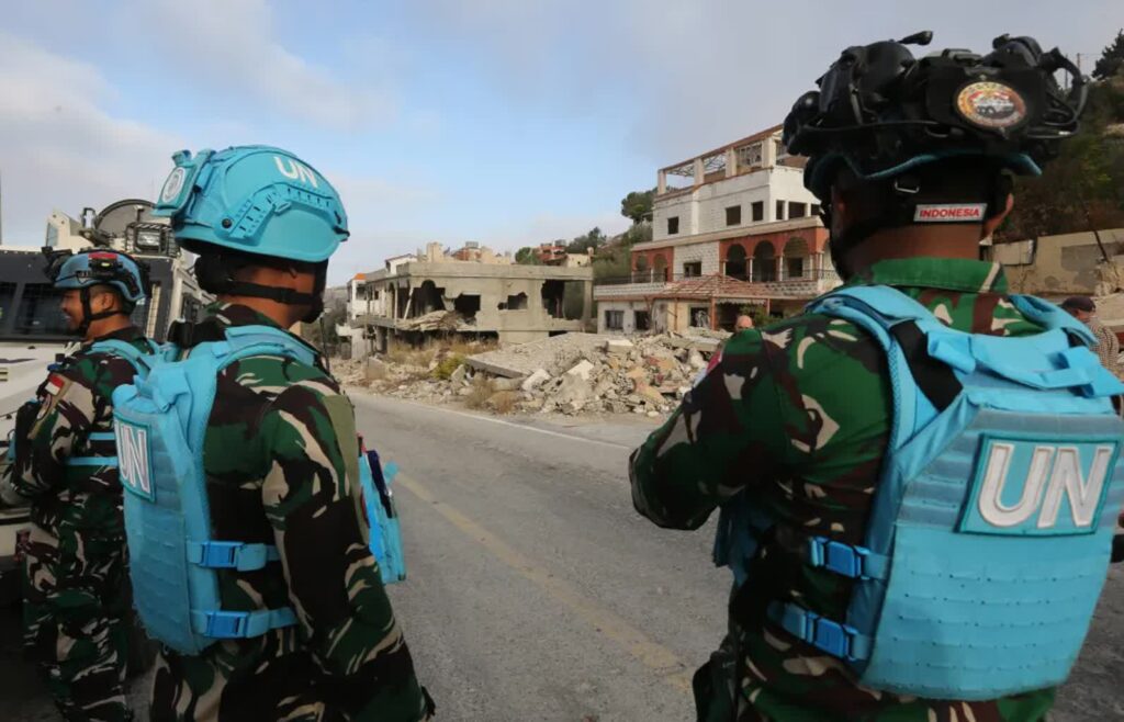 Siły pokojowe ONZ w Libanie oskarżyły Izrael o ostrzelanie ich żołnierzy Siły pokojowe ONZ w Libanie (UNIFIL). Fot. EPA/WAEL HAMZEH