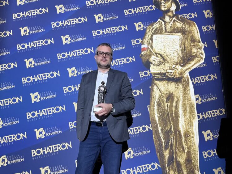 Kamil Hypki z nagrodą BohaterON! 9 Kamil Hypki z nagrodą BohaterON! Radio Zachód - Lubuskie