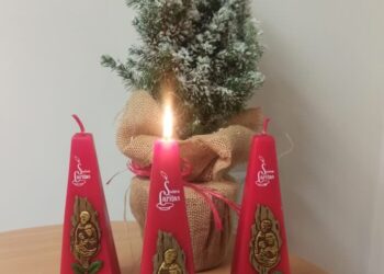 Caritas rozpoczyna dystrybucję świec wigilijnych 14 Caritas rozpoczyna dystrybucję świec wigilijnych Radio Zachód - Lubuskie