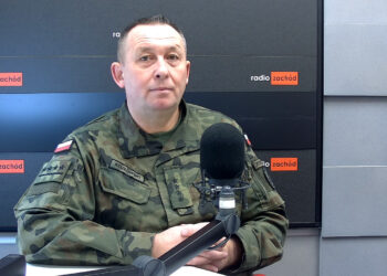 kpt. Tomasz Kozłowski, oficer prasowy 15 Lubuskiej Brygady OT 12 kpt. Tomasz Kozłowski, oficer prasowy 15 Lubuskiej Brygady OT Radio Zachód - Lubuskie