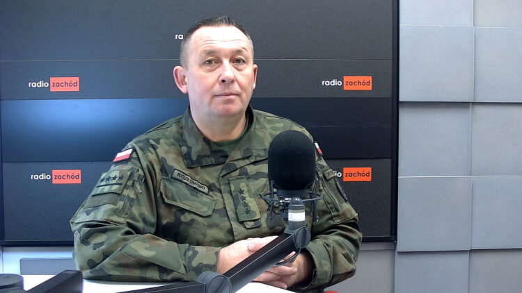 kpt. Tomasz Kozłowski, oficer prasowy 15 Lubuskiej Brygady OT Radio Zachód - Lubuskie