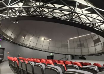 Planetarium Wenus po wymianie systemu projekcyjnego Radio Zachód - Lubuskie