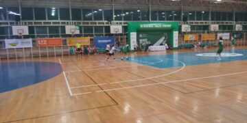 Futsalistki AZS-u wyszarpały zwycięstwo w końcówce 8 Futsalistki AZS-u wyszarpały zwycięstwo w końcówce Radio Zachód - Lubuskie