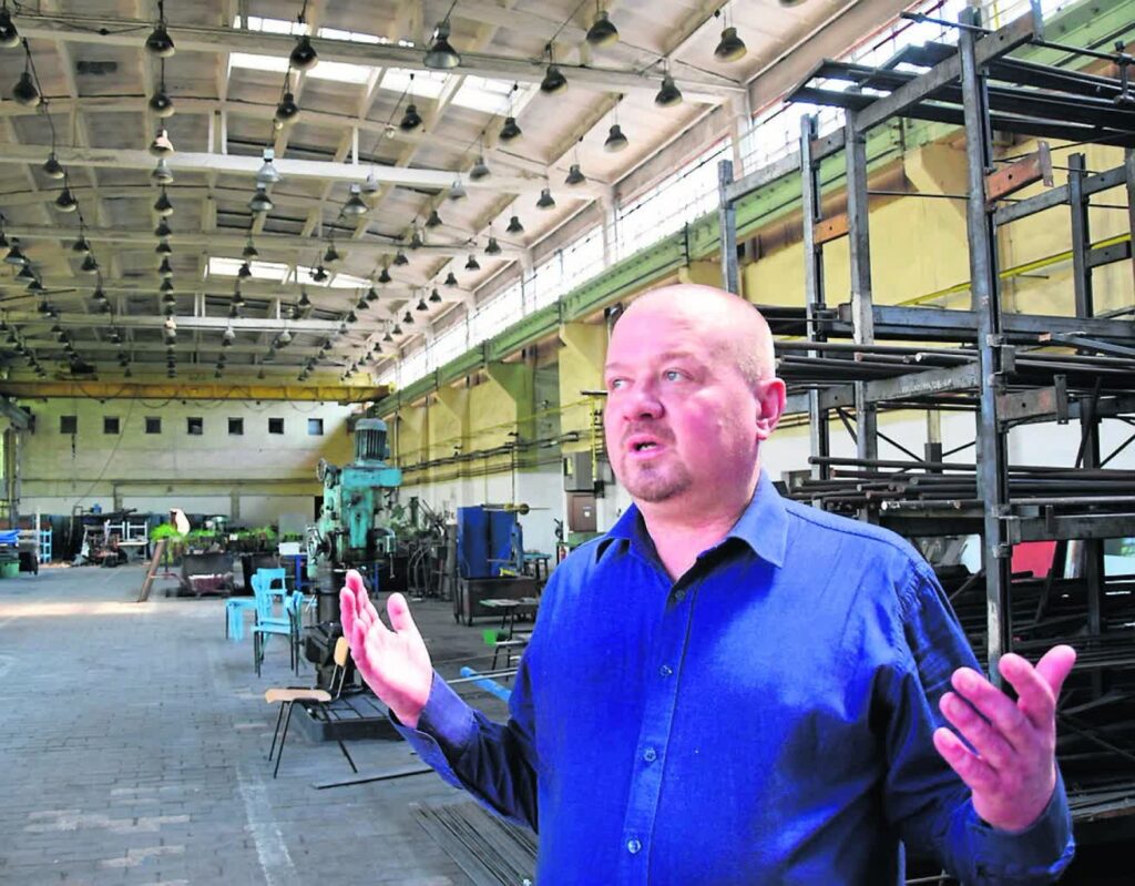 Grzegorz Kenigsberg, dyrektor Centrum Kształcenia Zawodowego i Ustawicznego "Elektryk" w Nowej Soli. Radio Zachód - Lubuskie