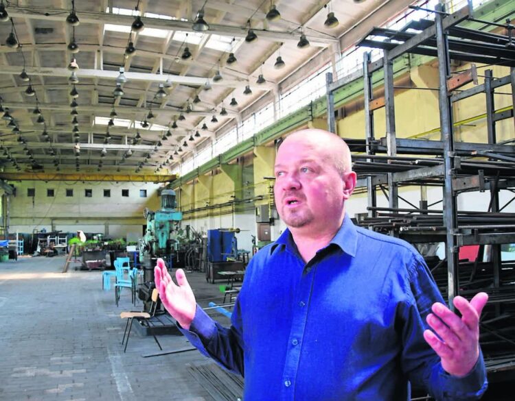 Grzegorz Kenigsberg, dyrektor Centrum Kształcenia Zawodowego i Ustawicznego "Elektryk" w Nowej Soli. Radio Zachód - Lubuskie